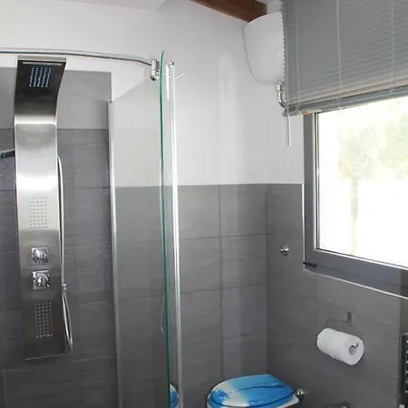 Axia B&B, 900mTerme dei Papi, 6min dalla città,PARK privato Viterbo